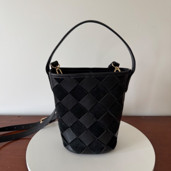 J Crew Berkeley Woven Black Leather Bucket Bag - Picture 2 of 6